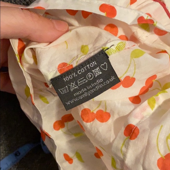 Rachel Top In Cherry - Picture 5 of 6